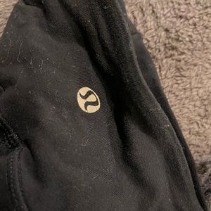 Well loves Lululemon capris black